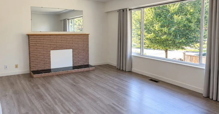 3134 E 45 Avenue, Vancouver, BC, V5R 3E1 - 2