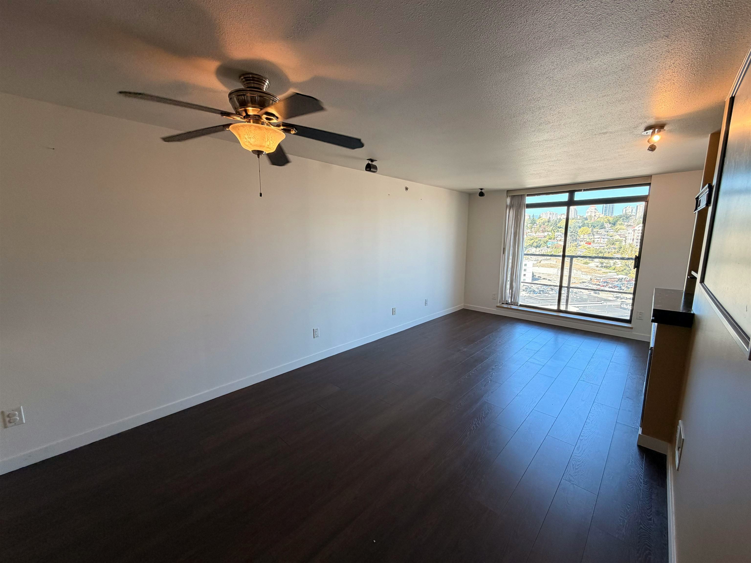 1 Renaissance Square, New Westminster, BC, V3M 0B6 - 9