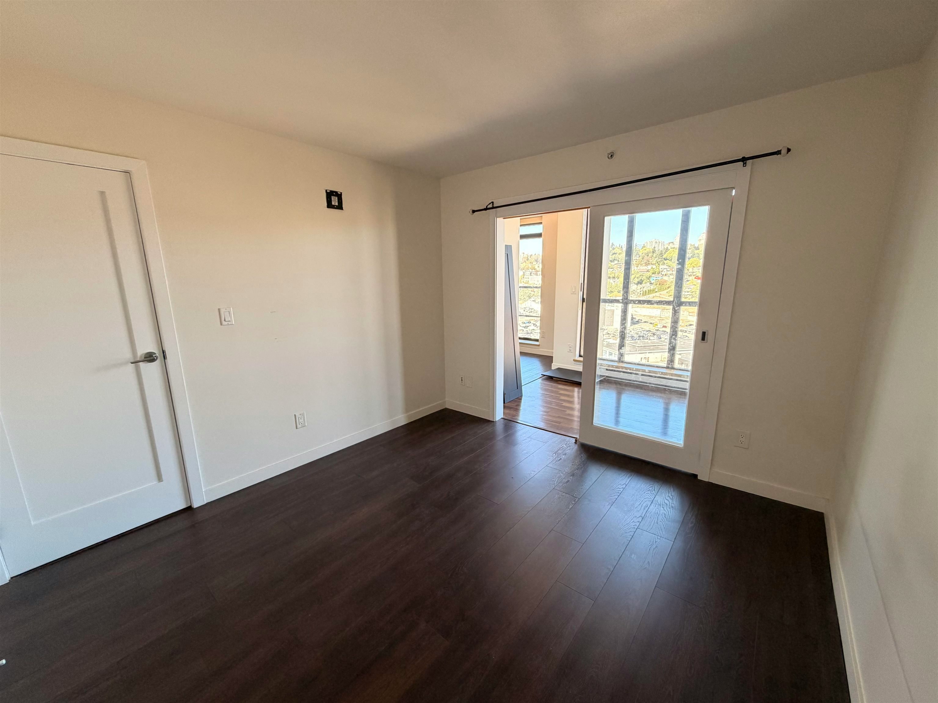 1 Renaissance Square, New Westminster, BC, V3M 0B6 - 12