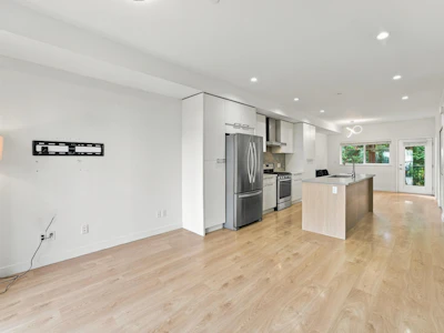 25-22810 113 Avenue - 4