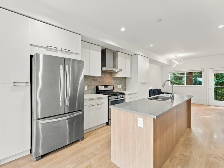 25-22810 113 Avenue, Maple Ridge, BC, V2X 3N2