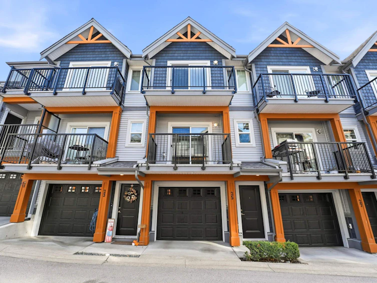 25-22810 113 Avenue, Maple Ridge, BC, V2X 3N2 - 2