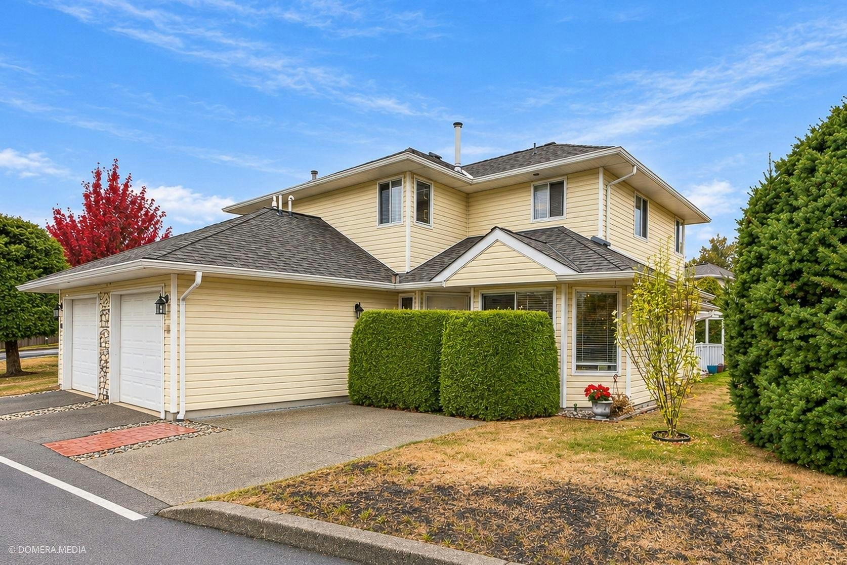 114-21928 48th Avenue - 2