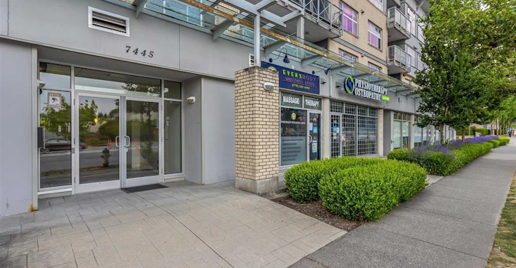 213-7445 120 Street, Delta, BC, V4C 0B3