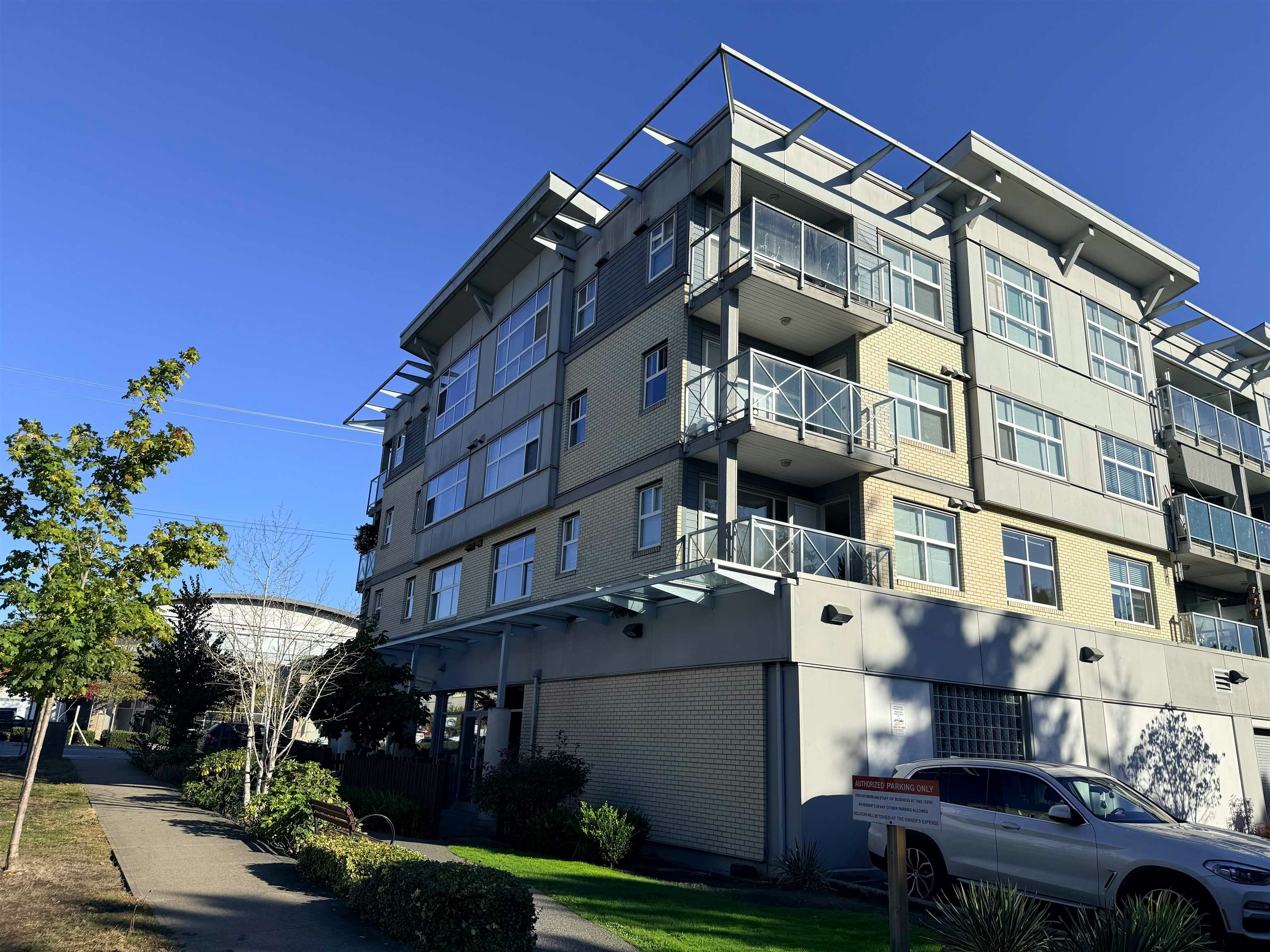 213-7445 120 Street, Delta, BC, V4C 0B3 - 2