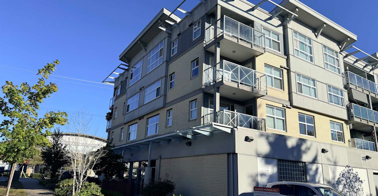 213-7445 120 Street, Delta, BC, V4C 0B3 - 2