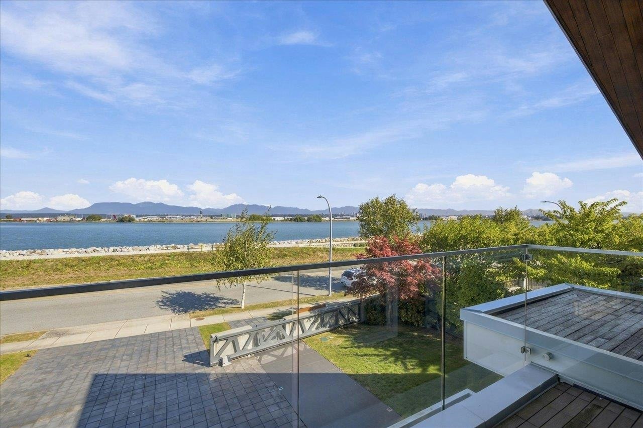 3768 River Road, Richmond, BC, V7C 5M5 - 23