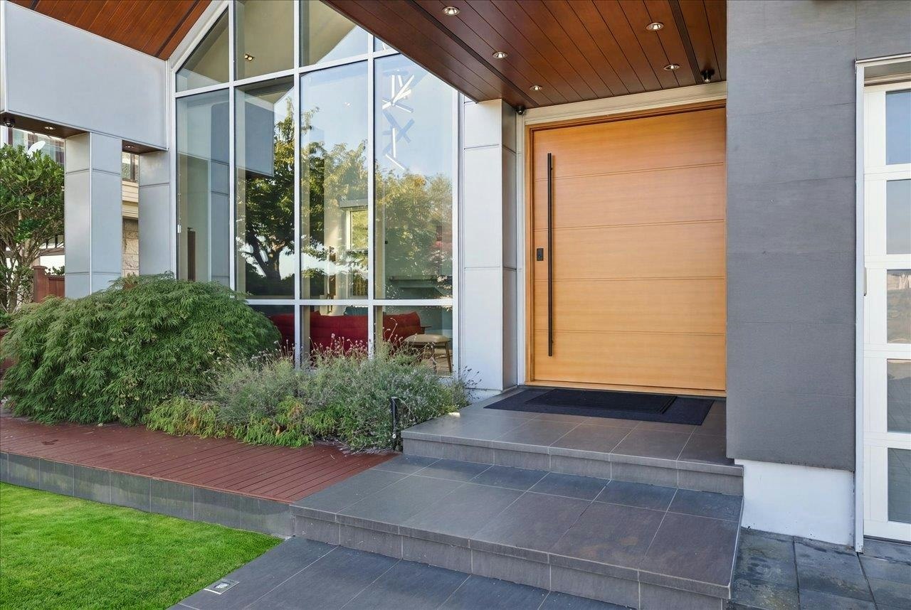 3768 River Road - 4