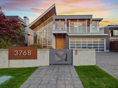 3768 River Road - 2