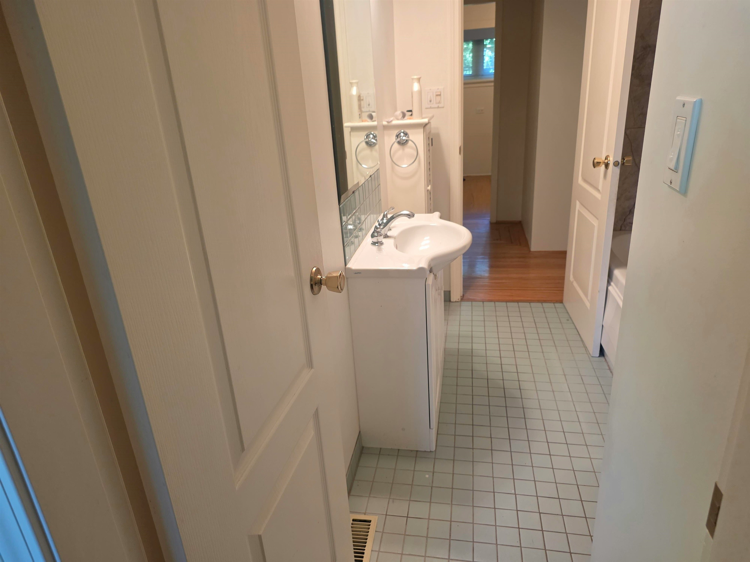 6049 Dunbar Street, Vancouver, BC, V6N 1W8 - 13