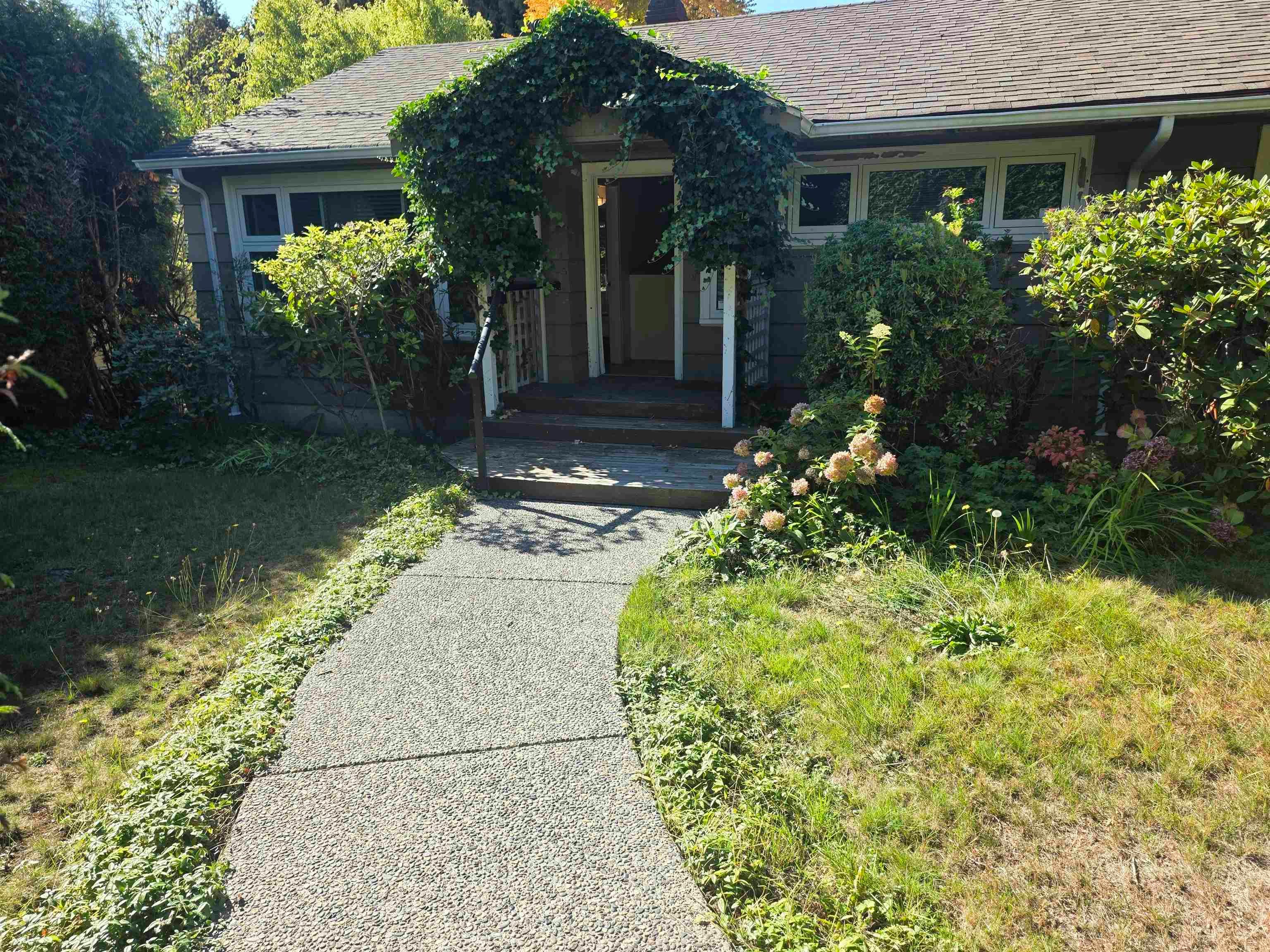 6049 Dunbar Street, Vancouver, BC, V6N 1W8