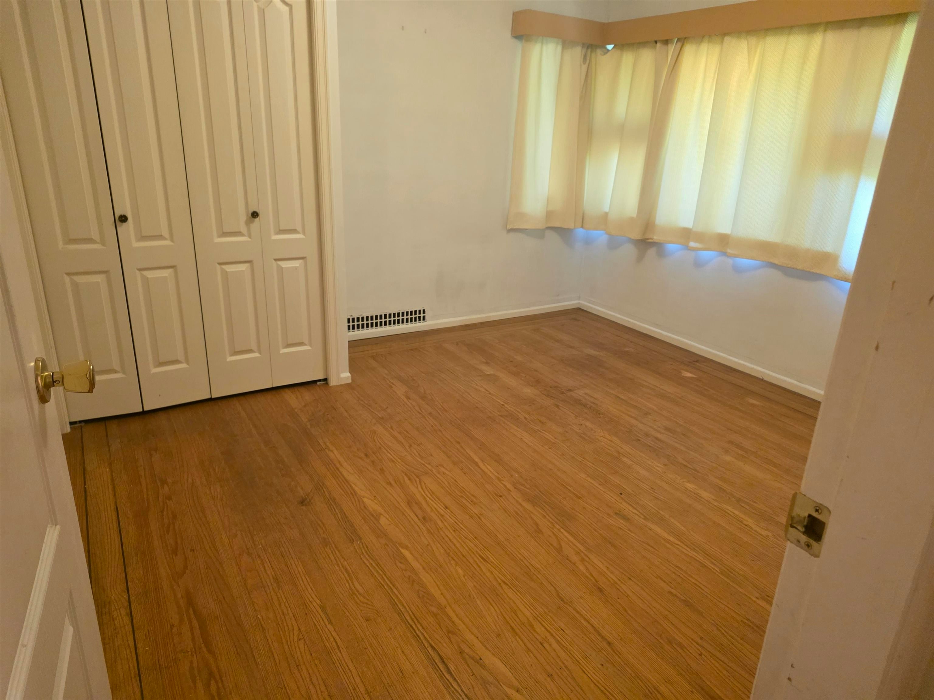 6049 Dunbar Street, Vancouver, BC, V6N 1W8 - 10