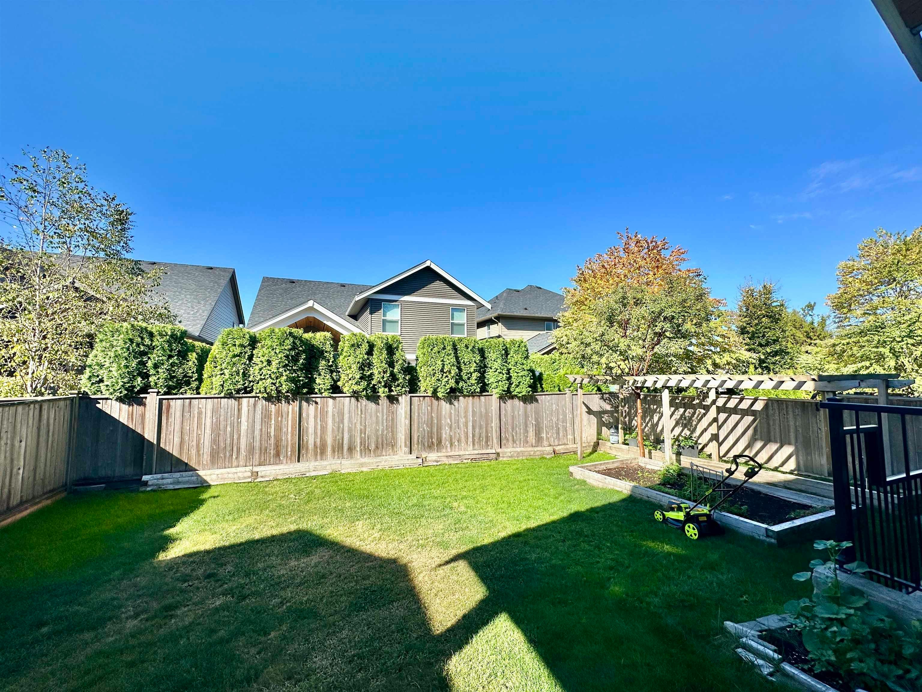 8455 207 Street, Langley, BC, V1M 3X4 - 12