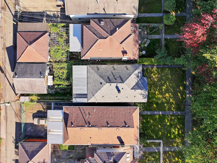 2621 Cambridge Street, Vancouver, BC, V5K 1L6 - 34