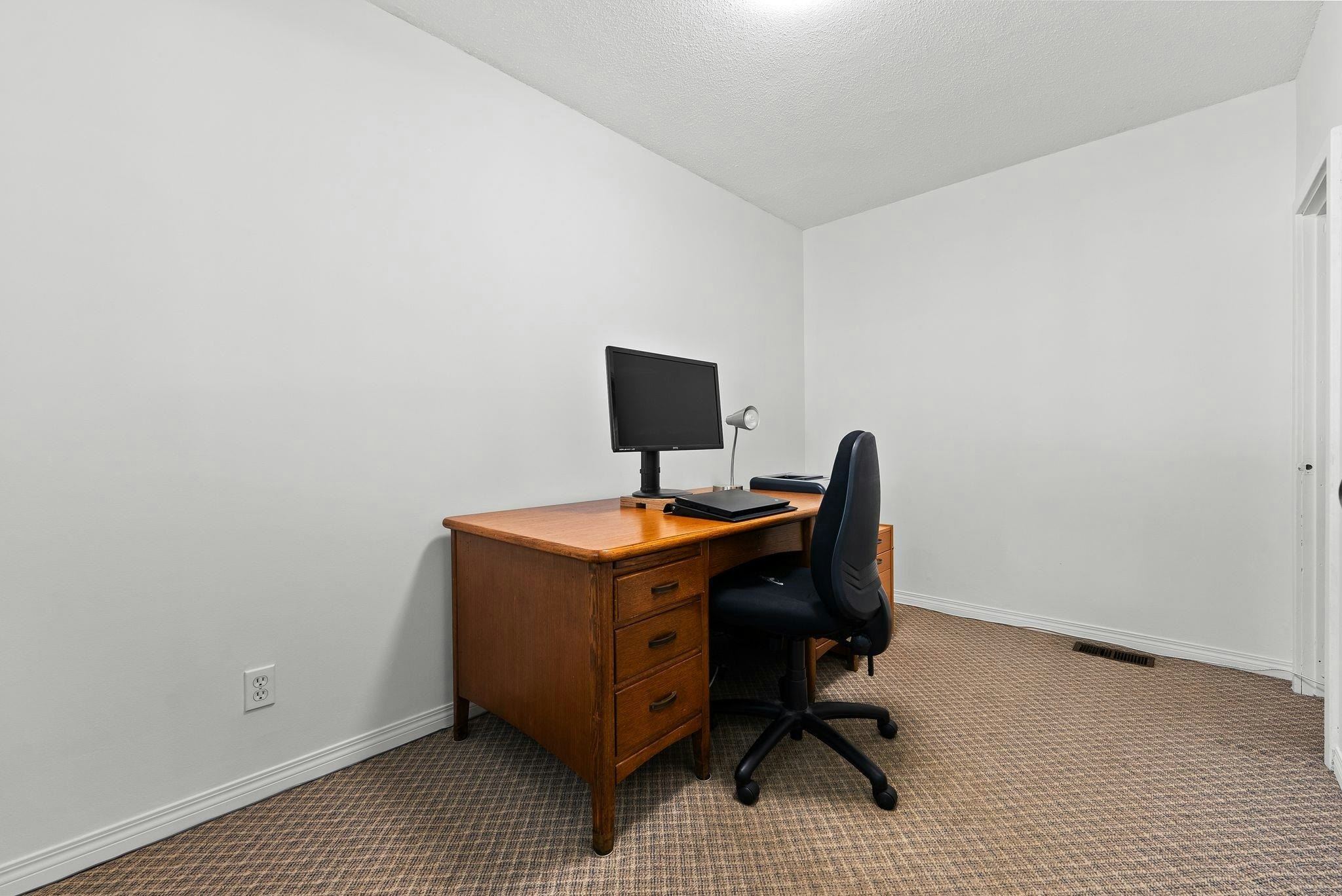 2621 Cambridge Street, Vancouver, BC, V5K 1L6 - 19
