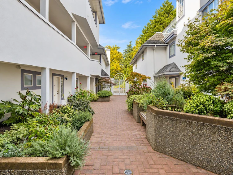 304-8772 SW Marine Drive, Vancouver, BC, V6P 6A4 - 2