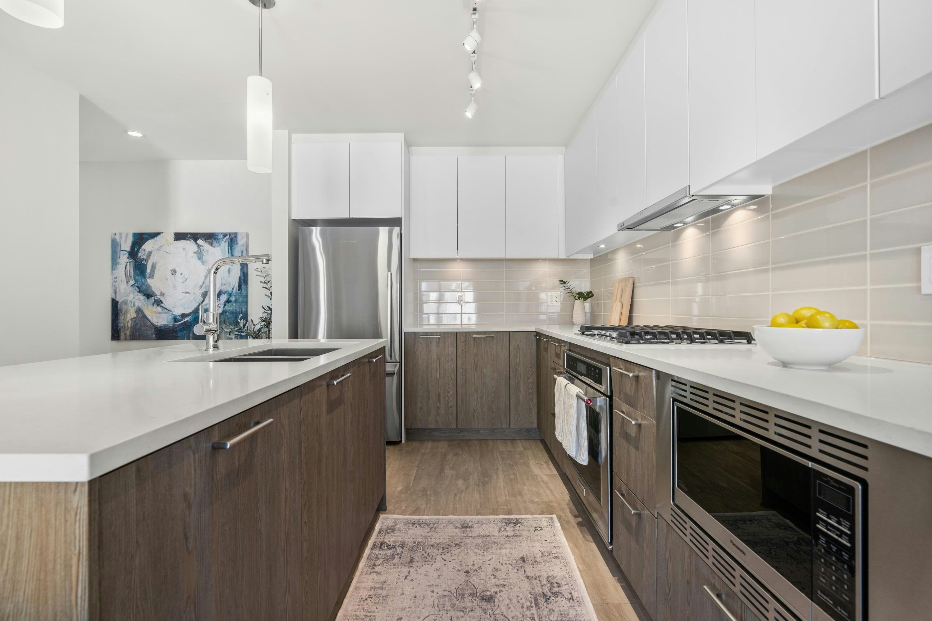 205-615 E 3rd Street, North Vancouver, BC, V7L 0G3 - 9