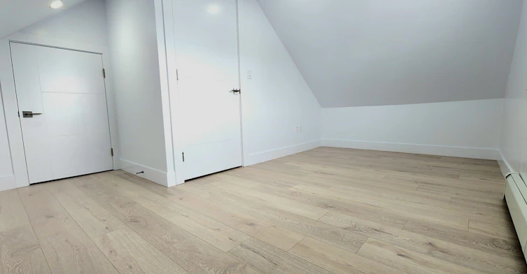 658 E 65th Avenue, Vancouver, BC, V5X 2P8 - 18