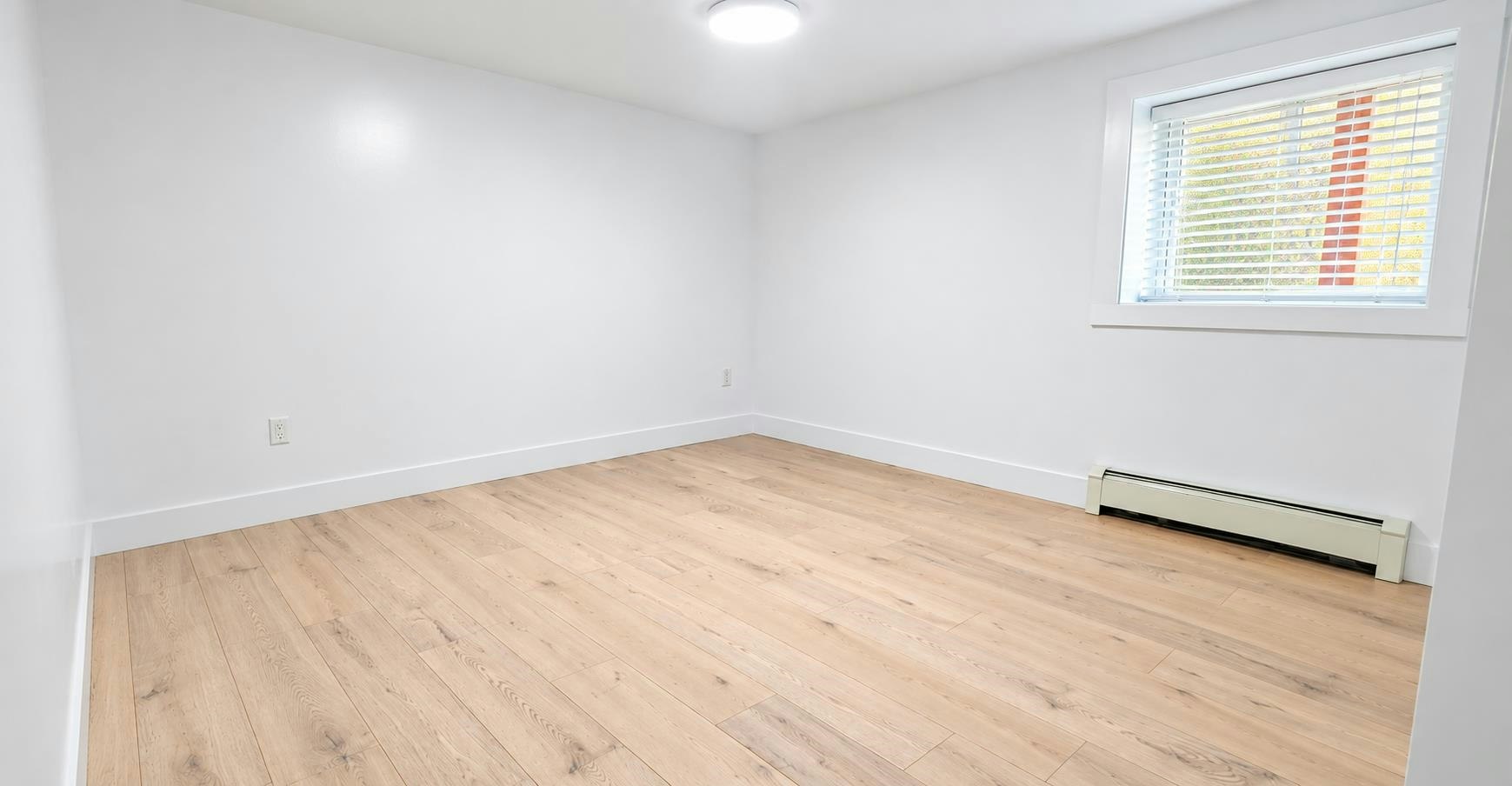 658 E 65th Avenue, Vancouver, BC, V5X 2P8 - 4