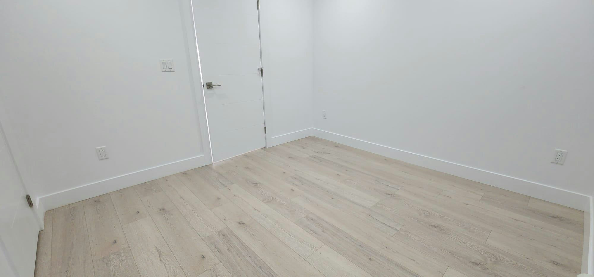 658 E 65th Avenue, Vancouver, BC, V5X 2P8 - 8