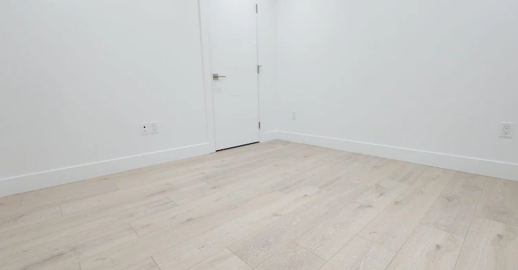 658 E 65th Avenue, Vancouver, BC, V5X 2P8 - 5