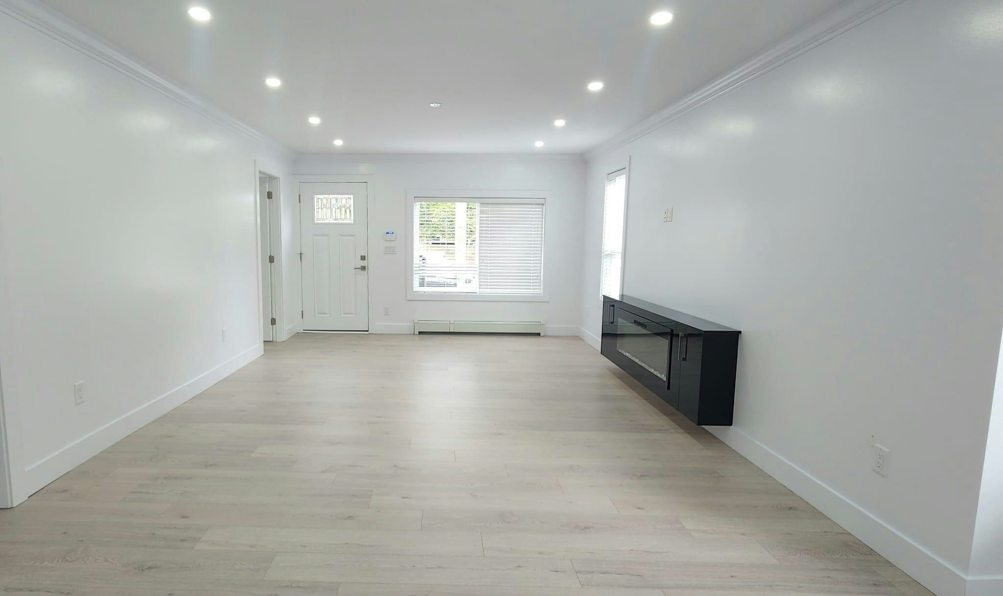 658 E 65th Avenue, Vancouver, BC, V5X 2P8 - 2