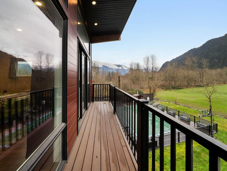 58560 Trans Canada Highway, Hope, BC, V0X 1L2 - 25