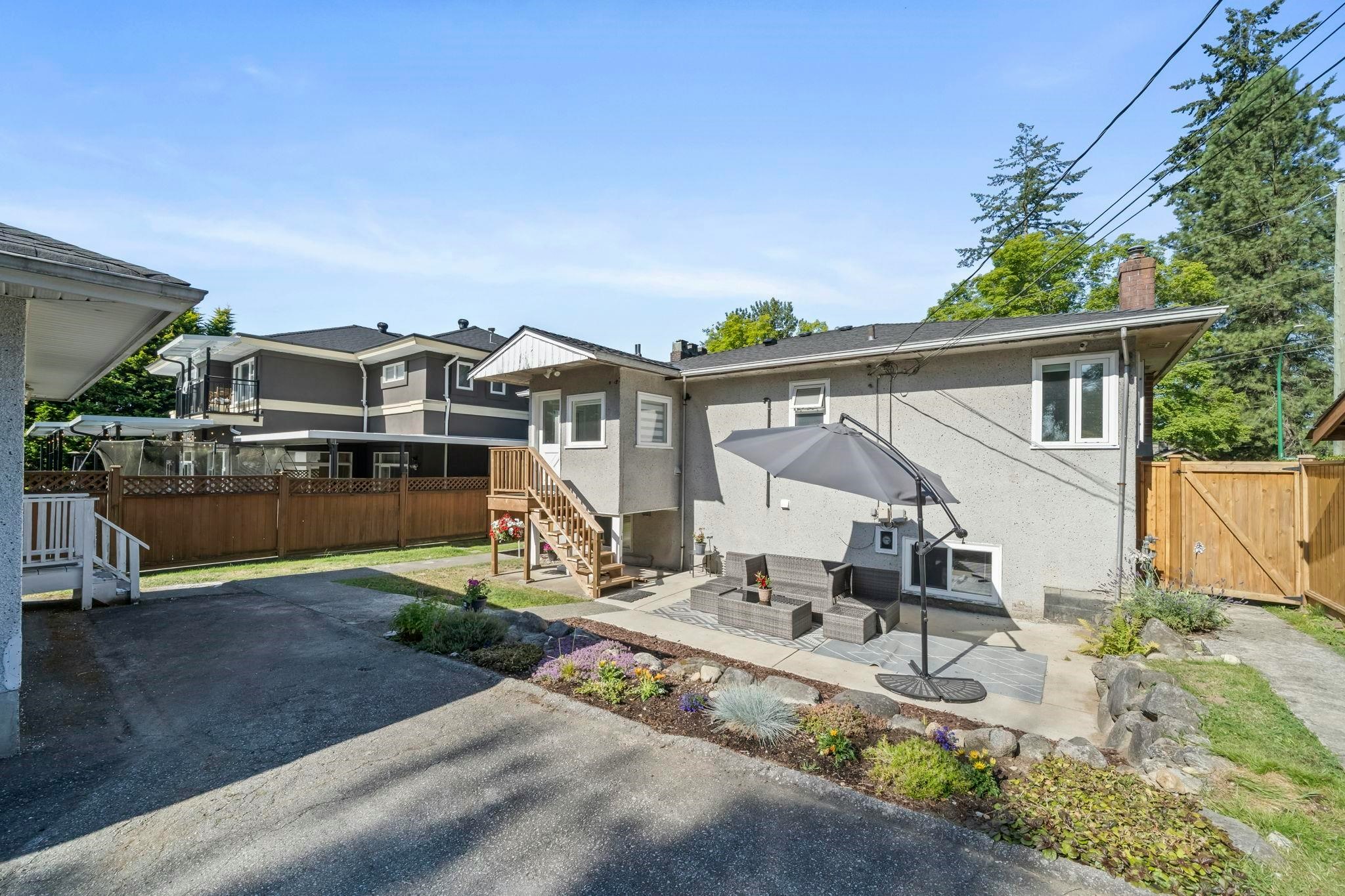 2510 Camrose Drive, Burnaby, BC, V5A 2Y5 - 39