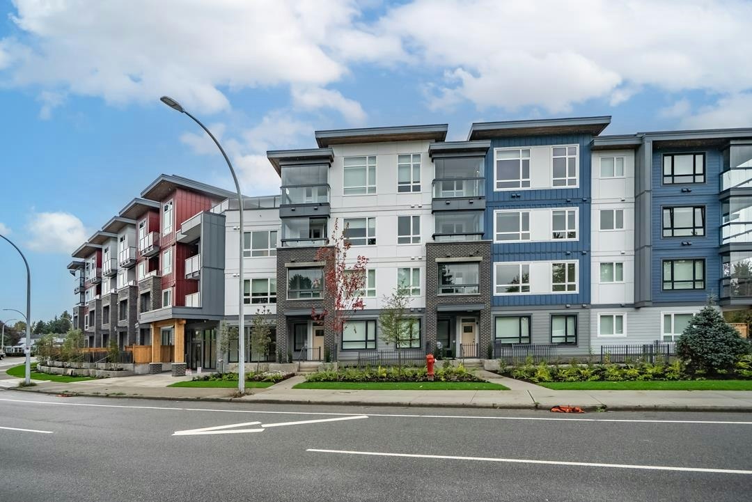 406-13788 76 Avenue, Surrey, BC, V3W 3V9