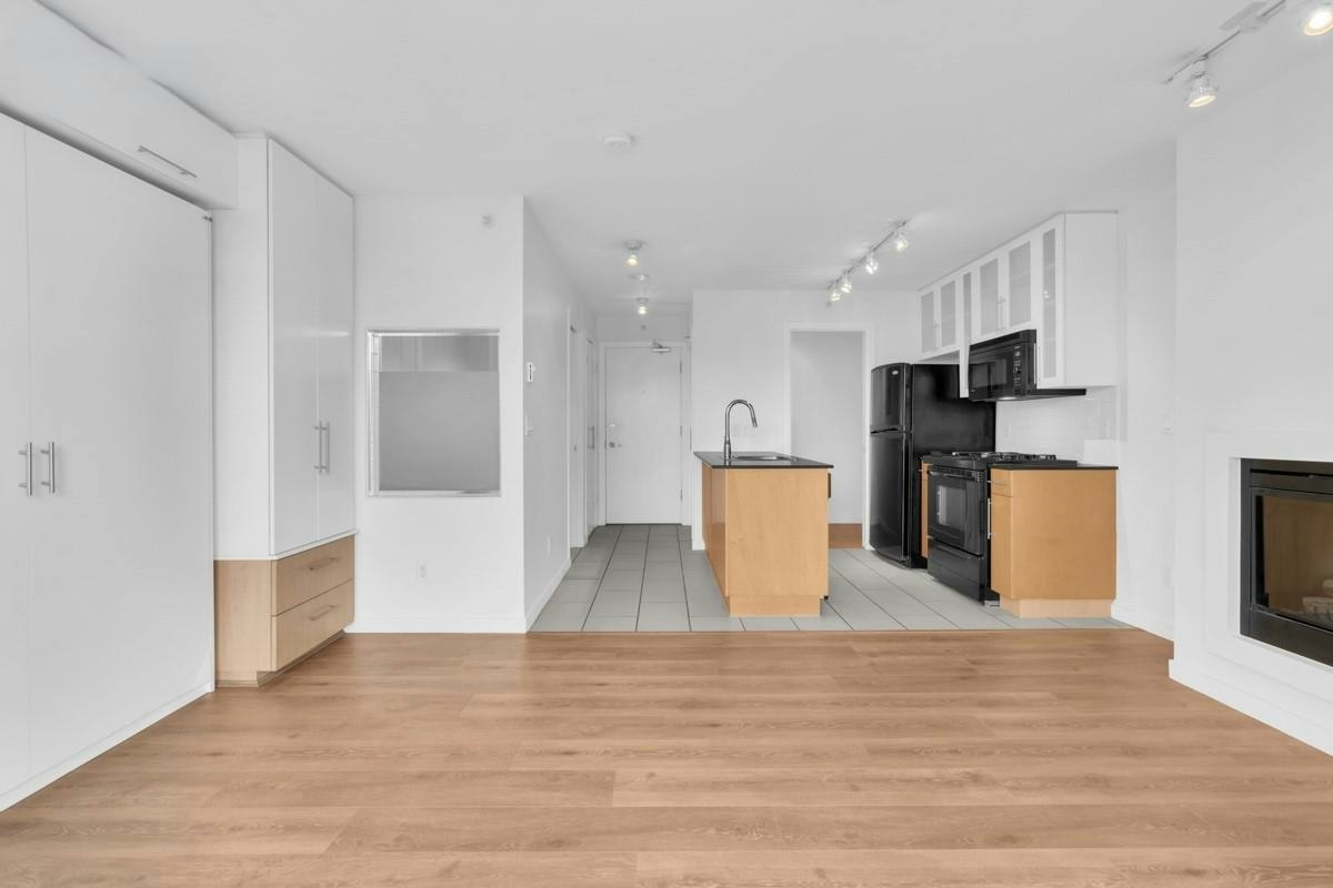 1703-1225 Richards Street, Vancouver, BC, V6B 1E6 - 10