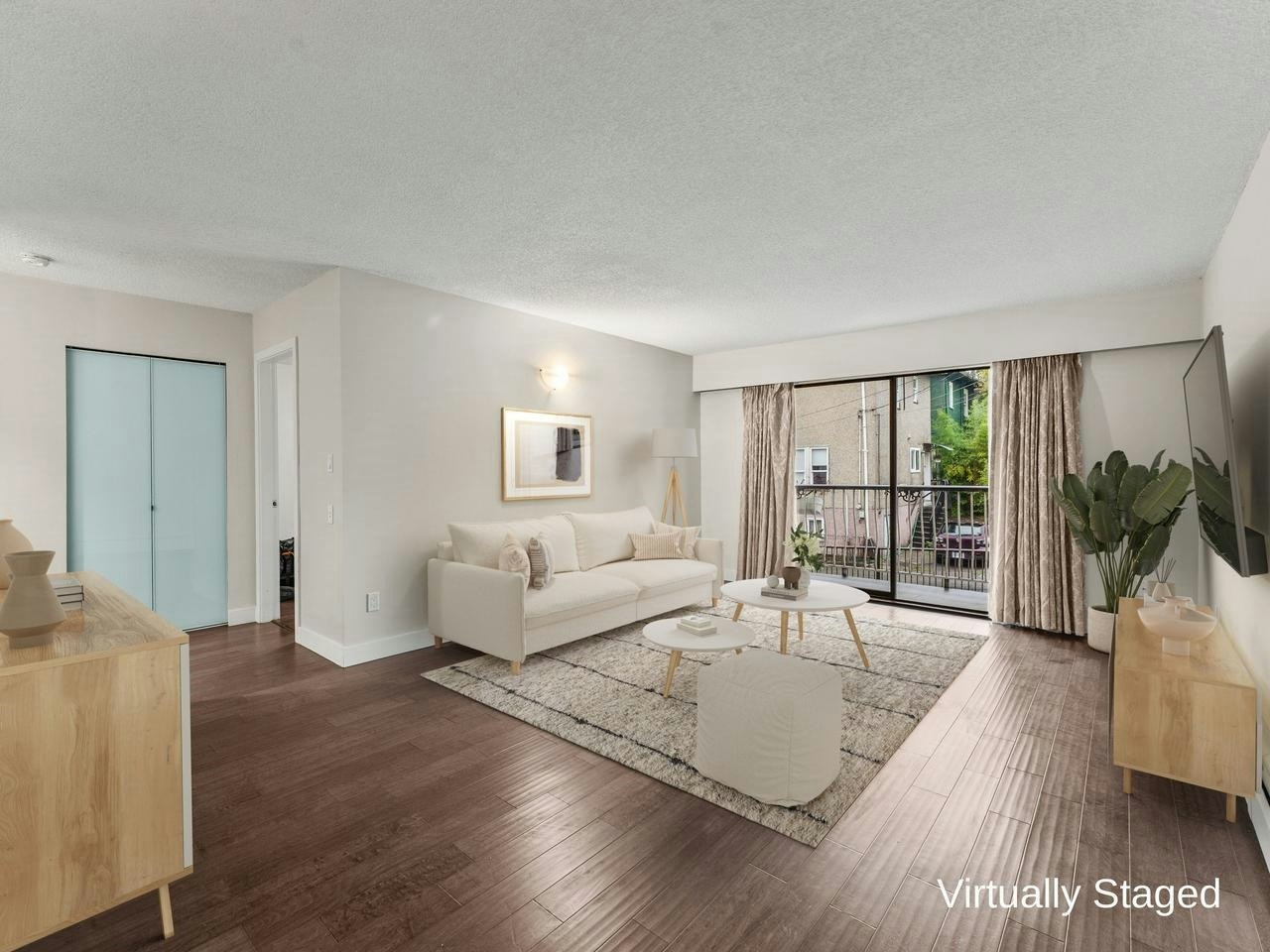 203-1611 E 3rd Avenue, Vancouver, BC, V5N 1H1