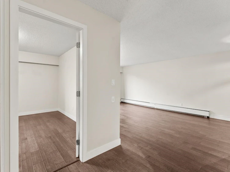 203-1611 E 3rd Avenue, Vancouver, BC, V5N 1H1 - 14