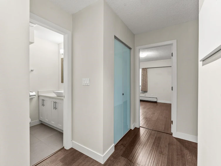 203-1611 E 3rd Avenue, Vancouver, BC, V5N 1H1 - 13
