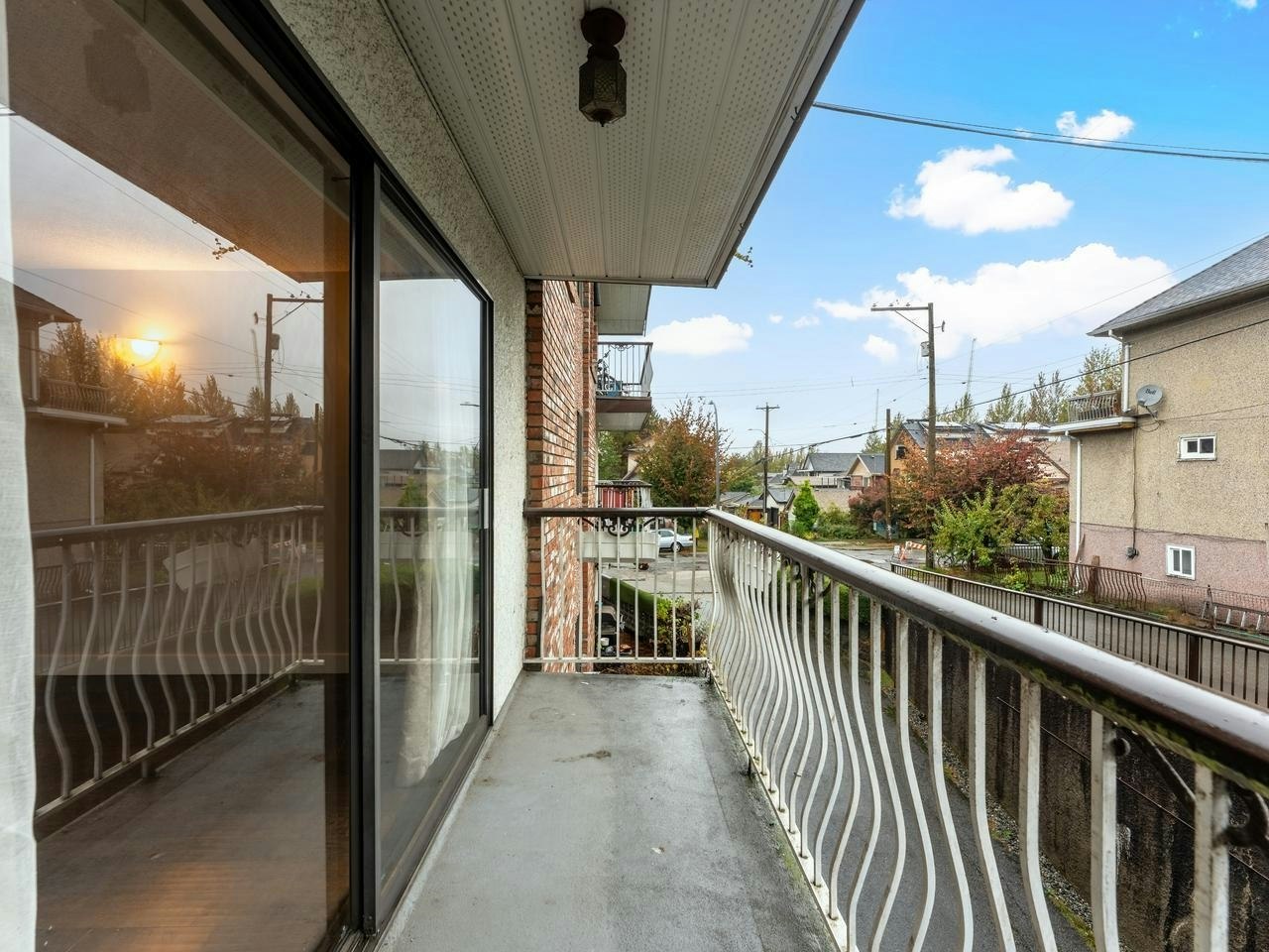 203-1611 E 3rd Avenue, Vancouver, BC, V5N 1H1 - 21