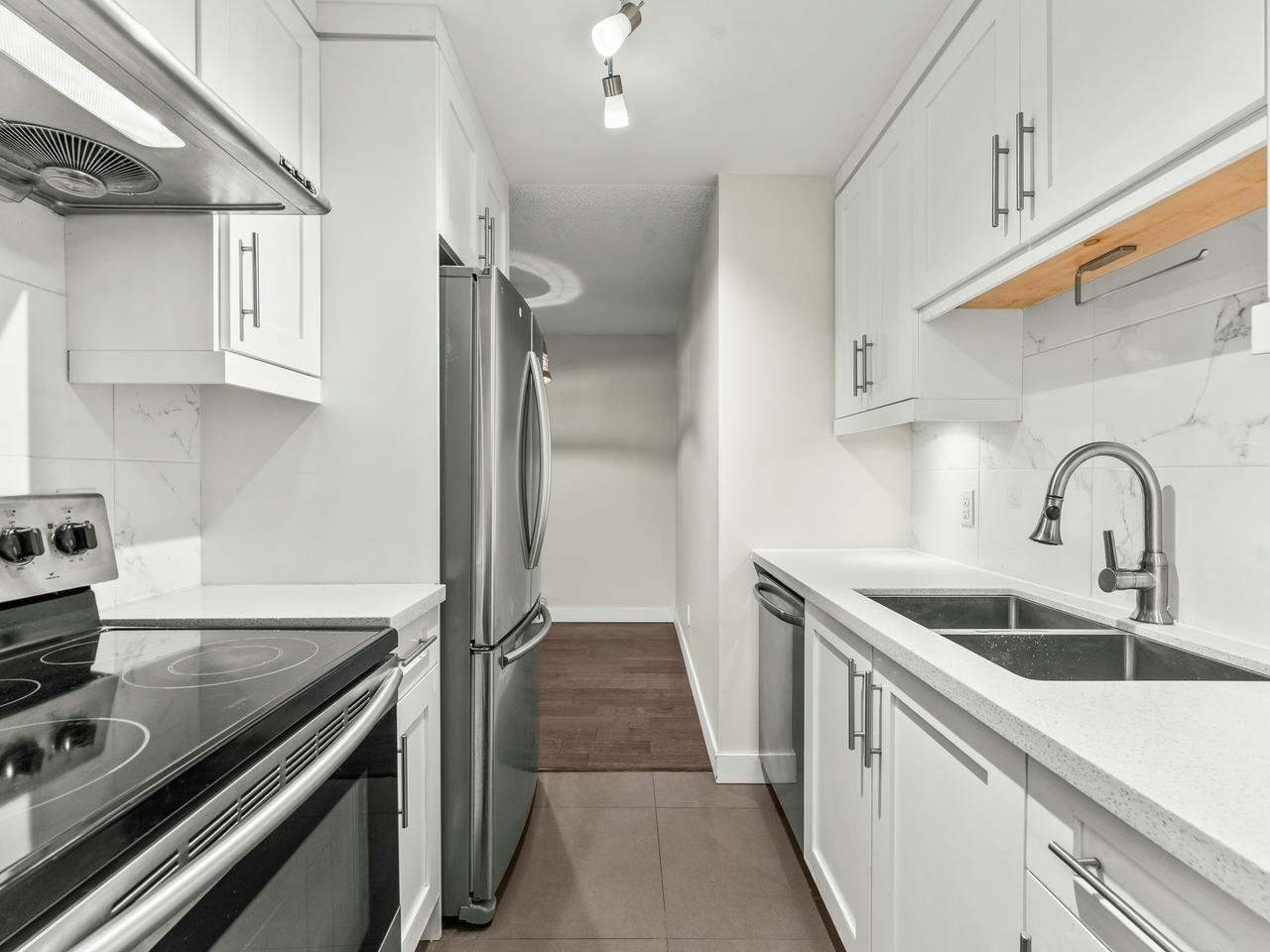 203-1611 E 3rd Avenue, Vancouver, BC, V5N 1H1