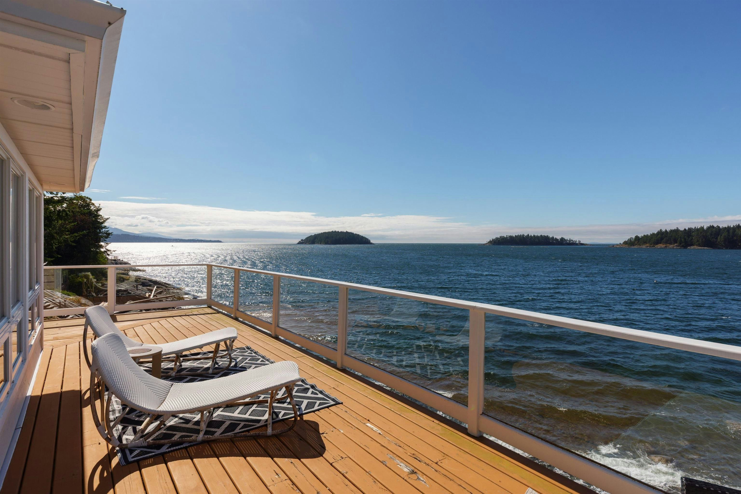 6655 Sunshine Coast Highway, Sechelt, BC, V7Z 0M9