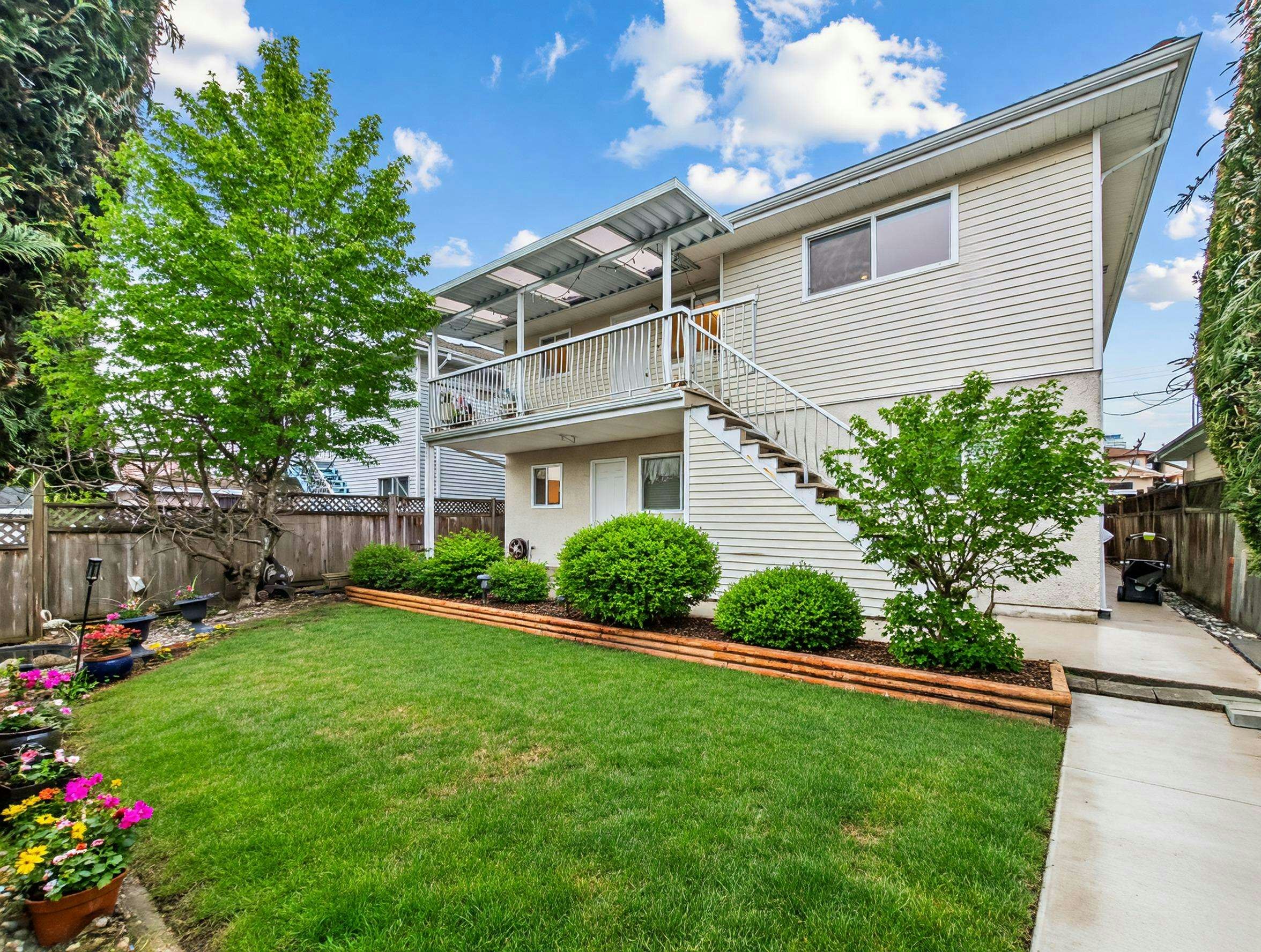 4978 Irmin Street, Burnaby, BC, V5J 1Y5 - 35