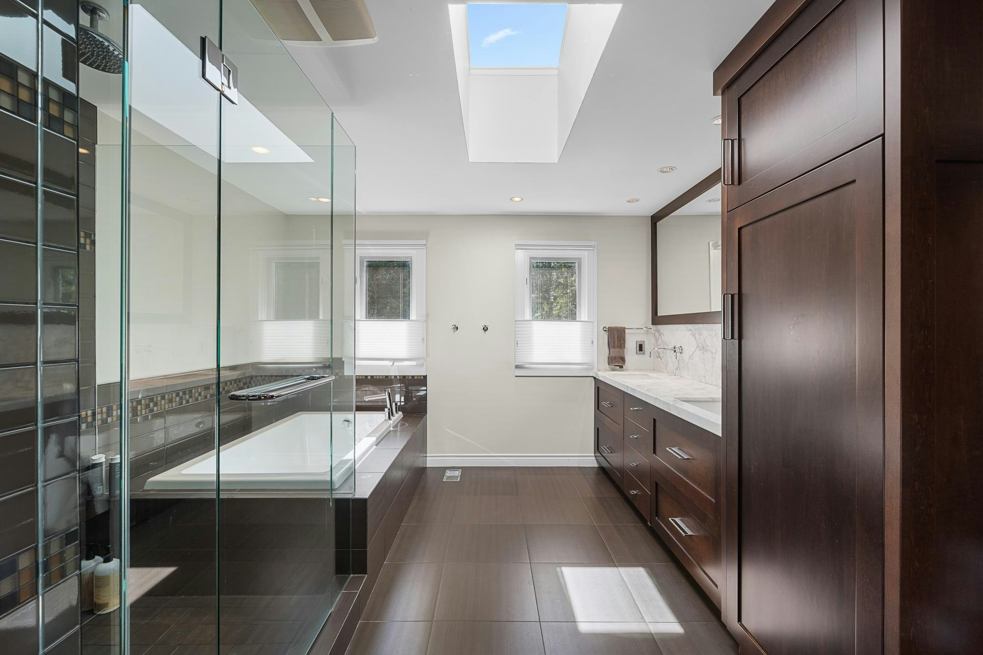 4638 Caulfeild Drive, West Vancouver, BC, V7W 1E8 - 10
