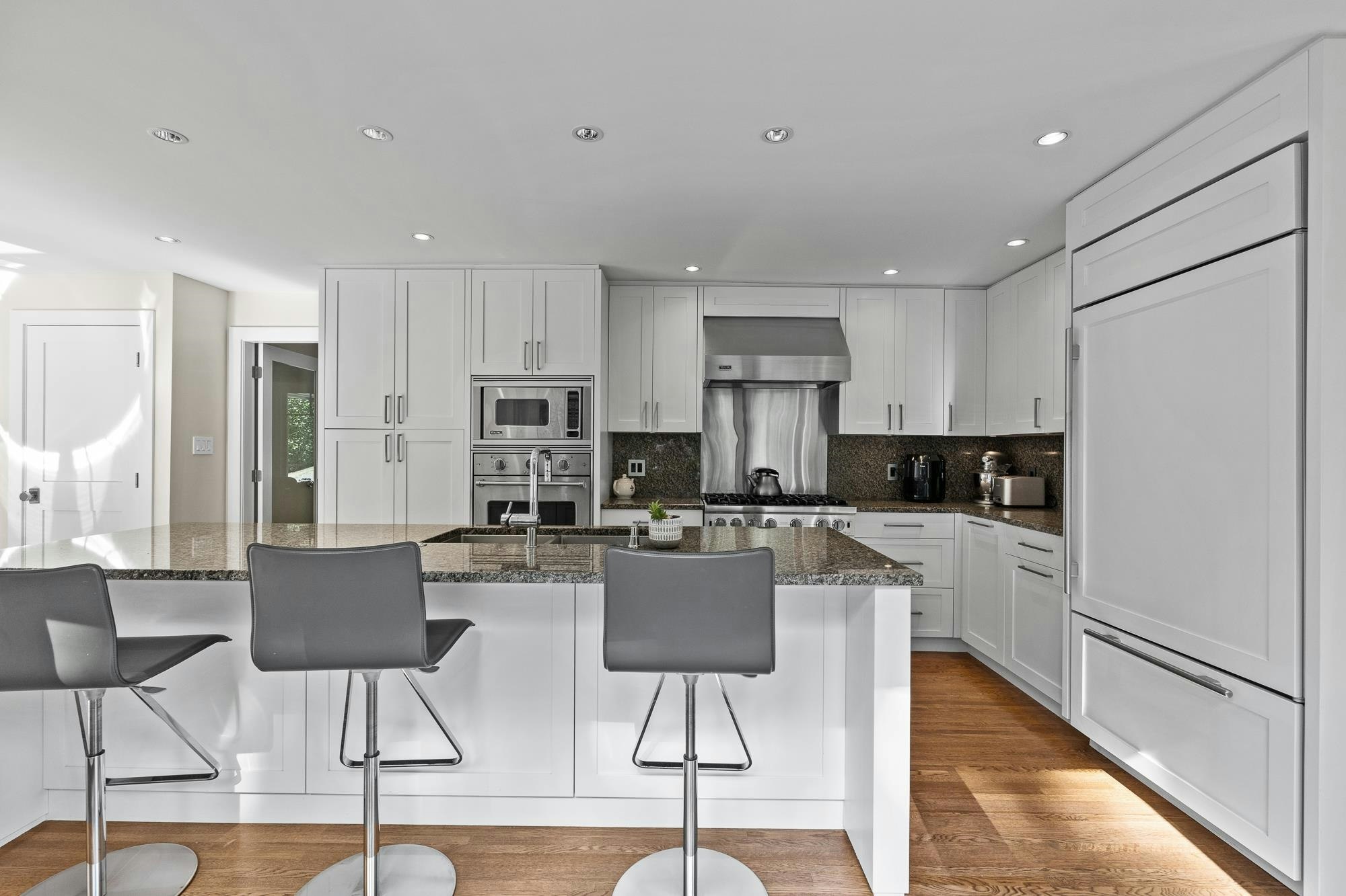 4638 Caulfeild Drive - 5