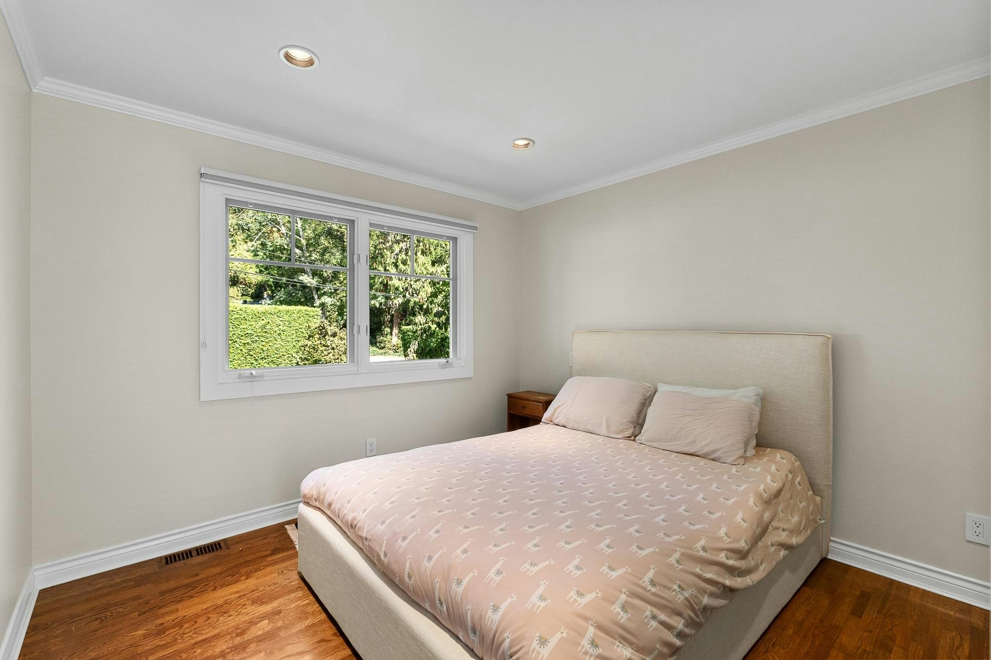 4638 Caulfeild Drive, West Vancouver, BC, V7W 1E8 - 14