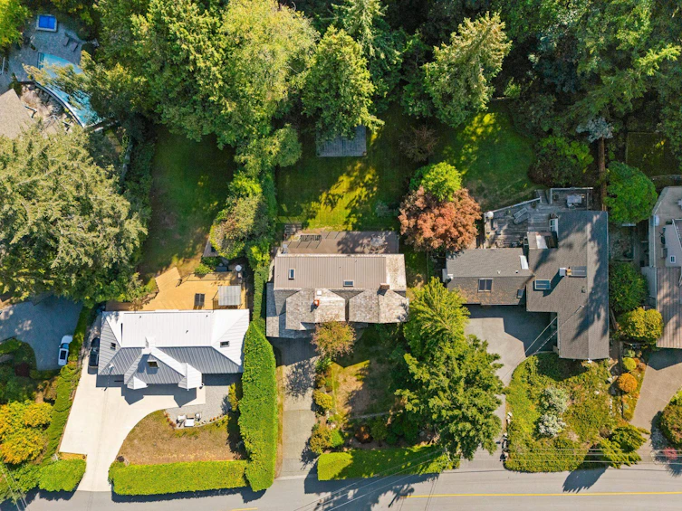 4638 Caulfeild Drive, West Vancouver, BC, V7W 1E8 - 23