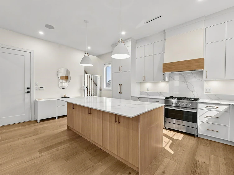 11486 Railway Avenue, Richmond, BC, V7E 2B9 - 10