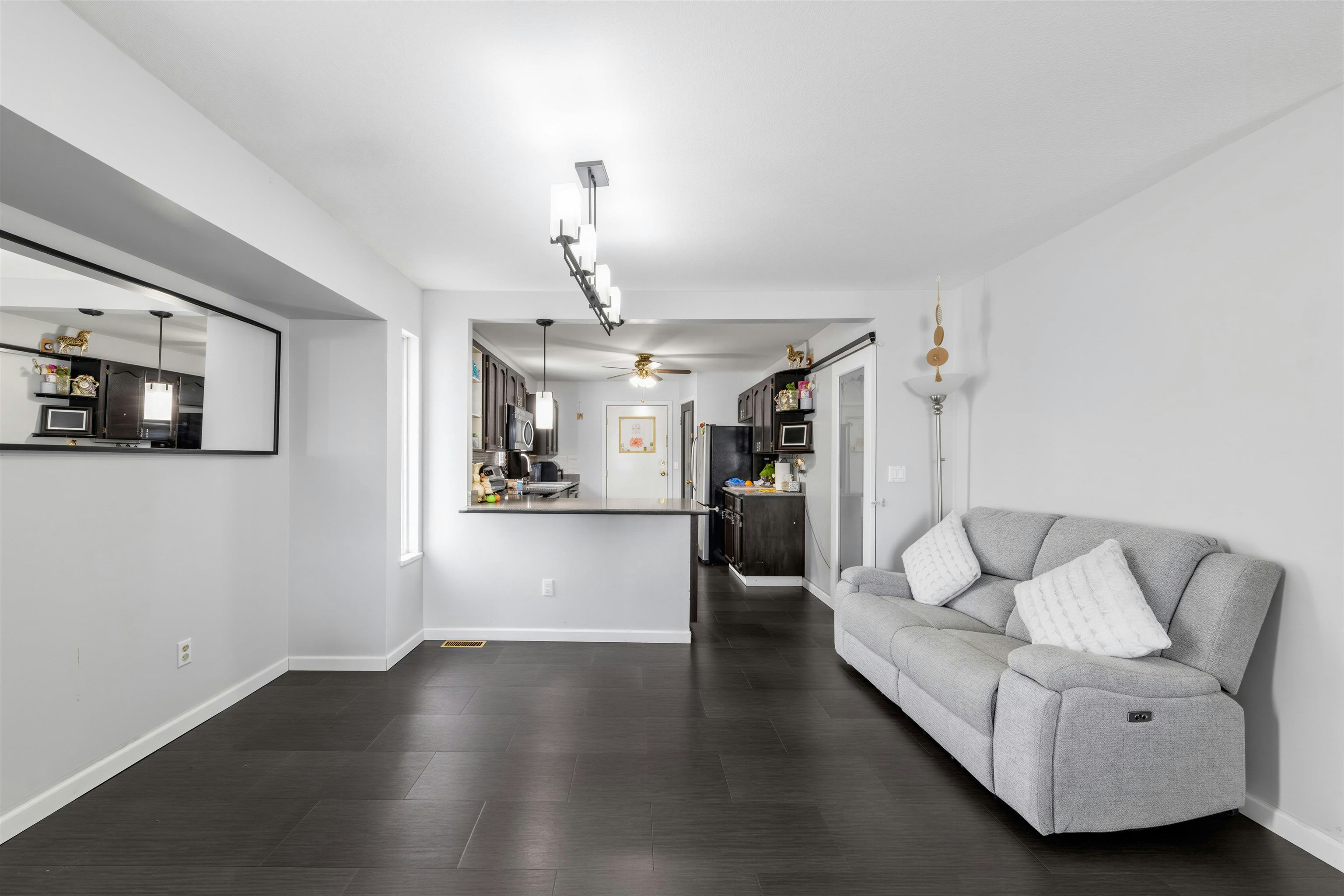 22442 125 Avenue, Maple Ridge, BC, V2X 9N7 - 6