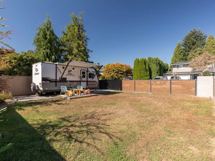 21328 Campbell Avenue, Maple Ridge, BC, V2X 7G6 - 37