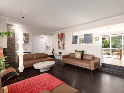 21328 Campbell Avenue - 5