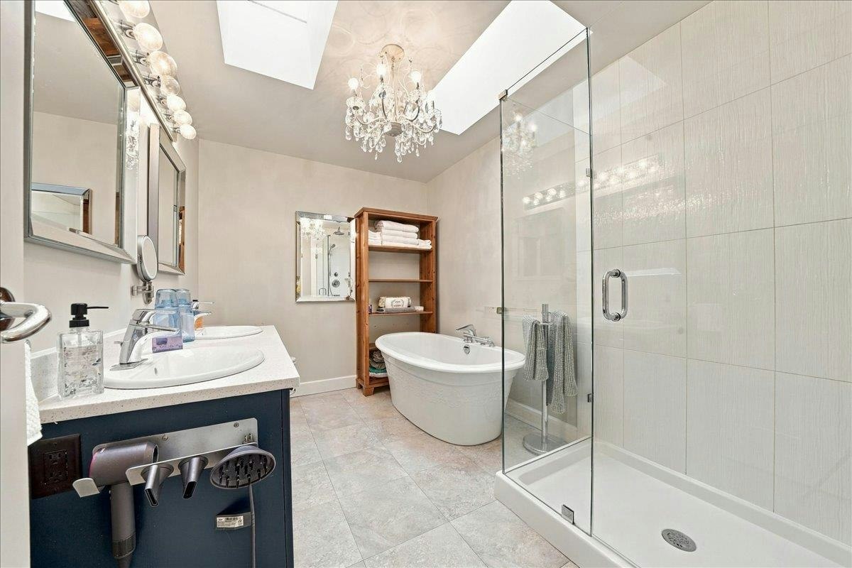 12461 Meadow Brook Place, Maple Ridge, BC, V4R 2H6 - 17