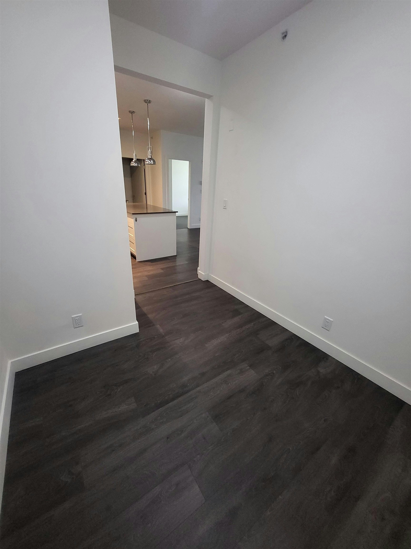 402-16398 AVENUE 64 Avenue, Surrey, BC, V4W 1H5 - 3