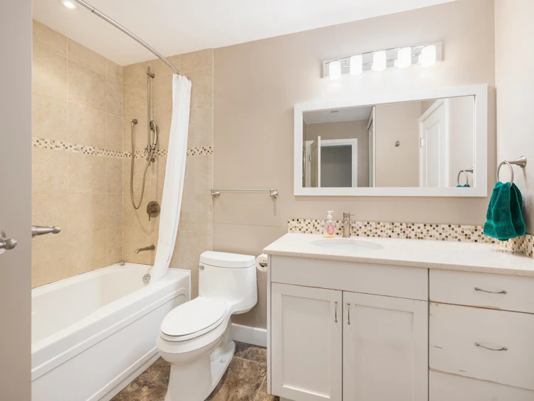 58-1930 Cedar Village Crescent, North Vancouver, BC, V7J 3M5 - 14