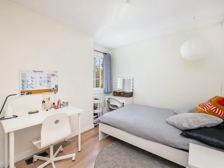 58-1930 Cedar Village Crescent, North Vancouver, BC, V7J 3M5 - 12
