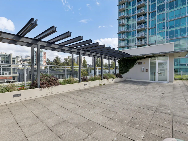 PH 601-100 E Esplanade, North Vancouver, BC, V7L 4V1 - 17
